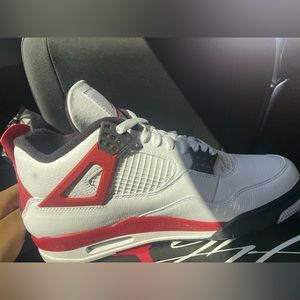 Jordan 4 retro red cement NEW